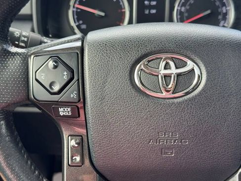 Used 2023 Toyota 4Runner TRD Off-Road Premium w/ Moonroof Package AWD/4WD image 30