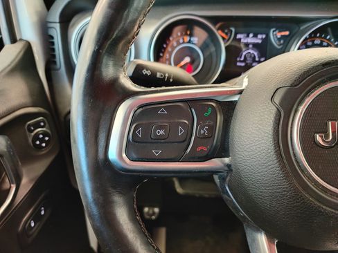 Used 2020 Jeep Gladiator Sport w/ Quick Order Package 24S AWD/4WD image 11