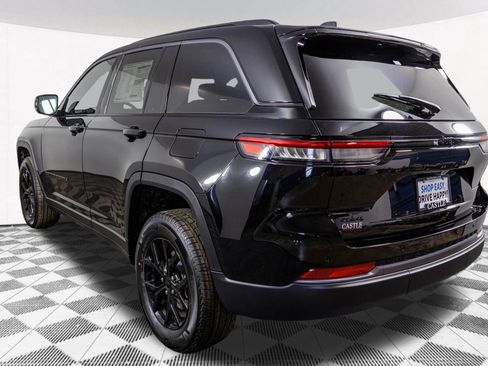 New 2026 Jeep Grand Cherokee Altitude AWD/4WD image 20