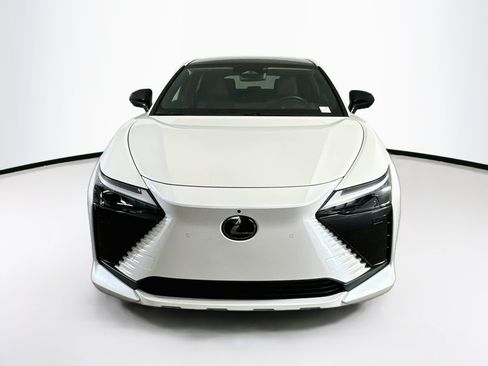 Used 2023 Lexus RZ 450e Premium w/ Technology Package AWD/4WD image 2