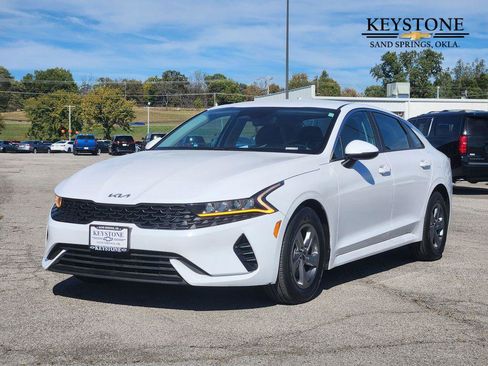 Used 2023 Kia K5 LXS image 3