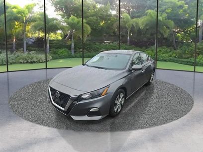 Used 2022 Nissan Altima 2.5 S