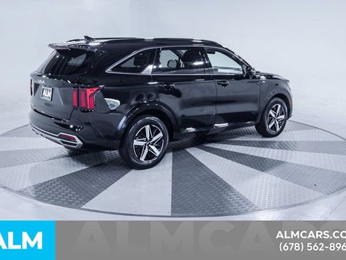 Used 2023 Kia Sorento EX w/ Panoramic Sunroof Package FWD image 10