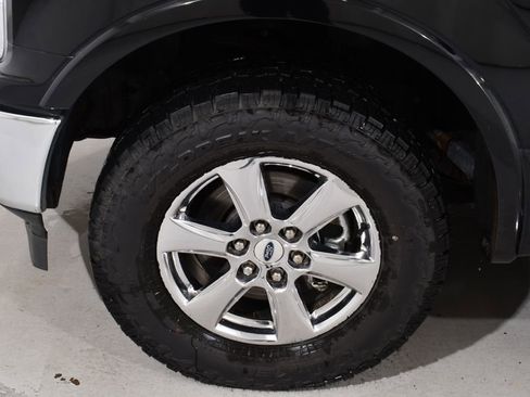 Used 2018 Ford F150 Lariat w/ Equipment Group 502A Luxury image 24