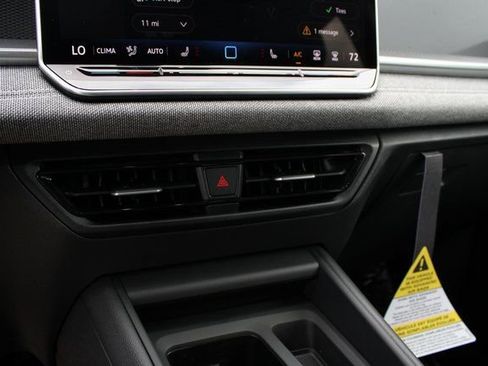 New 2025 Volkswagen Tiguan S FWD image 9