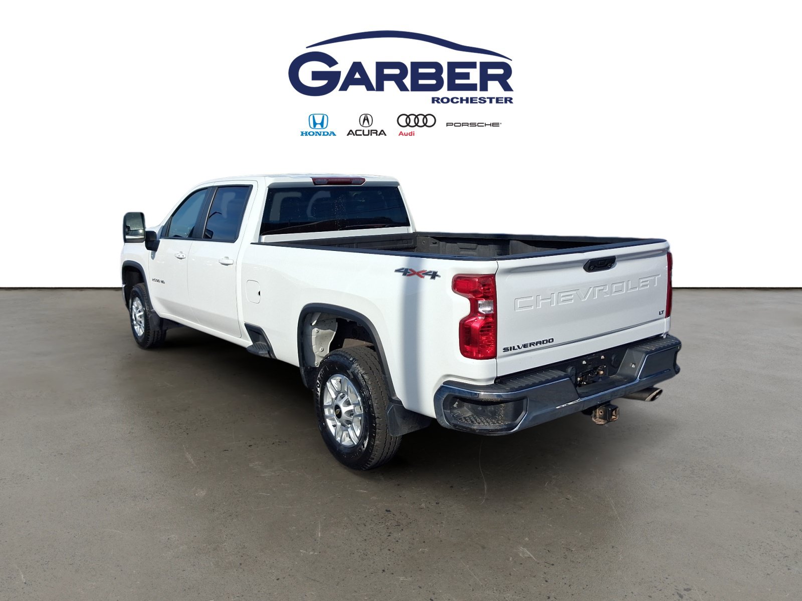 Used 2024 Chevrolet Silverado 2500 LT w/ Convenience Package AWD/4WD image 3