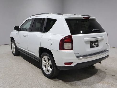 Used 2015 Jeep Compass High Altitude FWD image 5