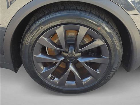 Used 2024 Tesla Model X AWD/4WD image 6