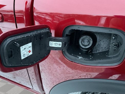 New 2025 Ford Ranger Lariat w/ FX4 Off-Road Package image 27