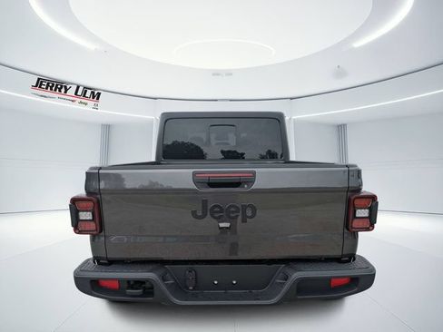 New 2026 Jeep Gladiator Sport AWD/4WD image 4