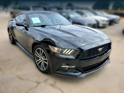 Used 2015 Ford Mustang Premium RWD image 15