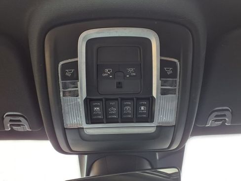 Used 2021 RAM 1500 Rebel w/ Level 2 Equipment Group AWD/4WD image 18