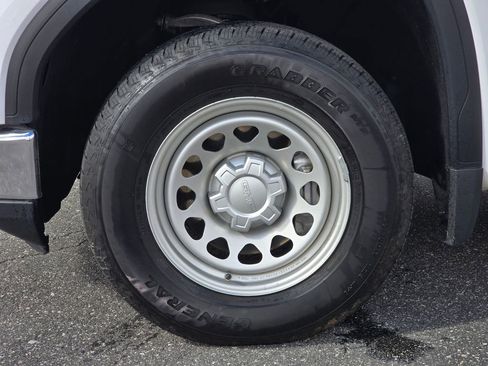 Certified 2024 GMC Sierra 1500 Pro w/ Pro Value Package image 22