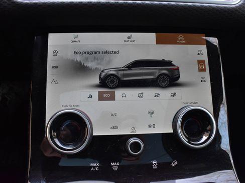 Used 2021 Land Rover Range Rover Velar R-Dynamic S image 36