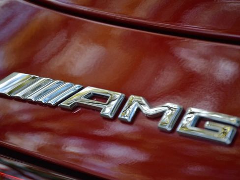 Used 2022 Mercedes-Benz SL 63 AMG 4MATIC w/ Driver Assistance Package image 18