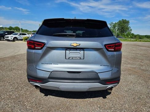 Used 2025 Chevrolet Blazer LT AWD/4WD image 6