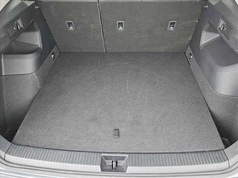 Used 2026 Volkswagen Tiguan S w/ 18" Wheel Package FWD image 6