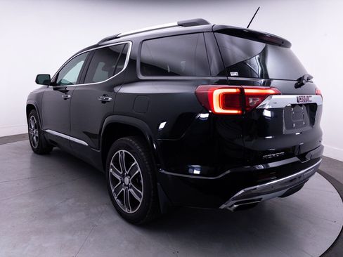Used 2017 GMC Acadia Denali w/ Technology Package AWD/4WD image 15