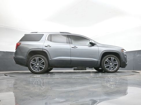 Used 2020 GMC Acadia SLT w/ Driver Alert Package II image 42