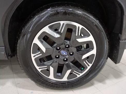 Certified 2025 Subaru Forester Premium image 20