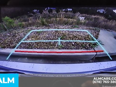 Used 2023 Toyota Camry SE image 32