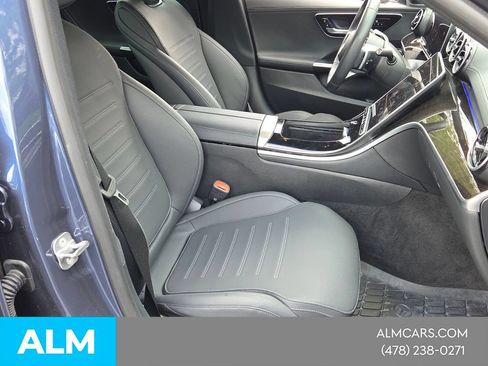 Used 2024 Mercedes-Benz C 300 Sedan image 18