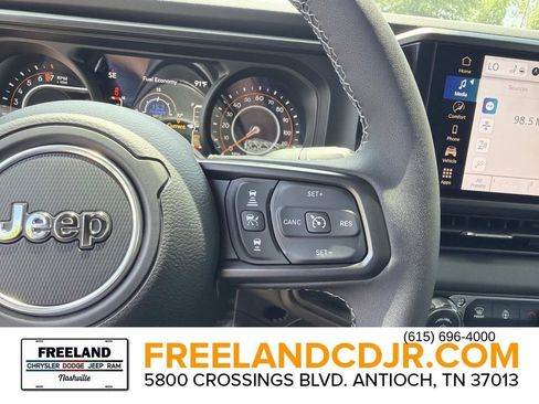 New 2026 Jeep Gladiator Sport AWD/4WD image 24