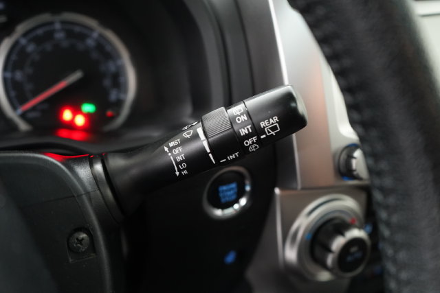 Used 2023 Toyota 4Runner Limited AWD/4WD image 19