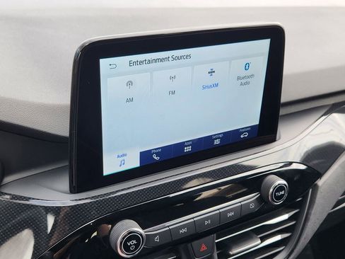 Used 2025 Ford Escape ST-Line Select image 8