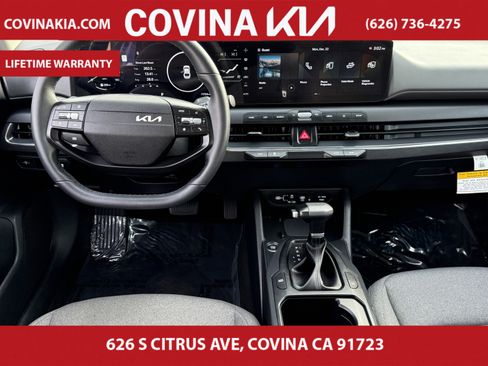 Certified 2025 Kia K4 EX image 27
