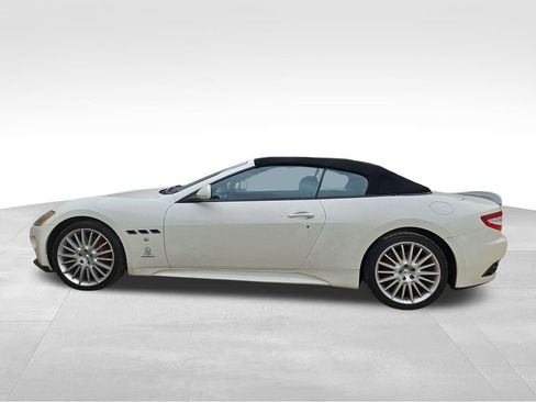 Used 2012 Maserati GranTurismo Sport image 4