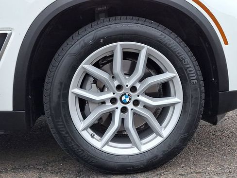 Used 2023 BMW X5 xDrive40i w/ Premium Package AWD/4WD image 8