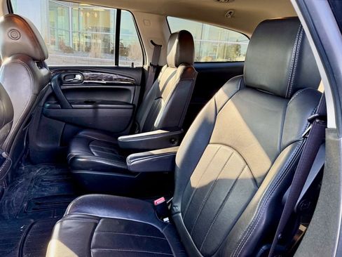 Used 2013 Buick Enclave Premium w/ Trailering Provision Package image 10