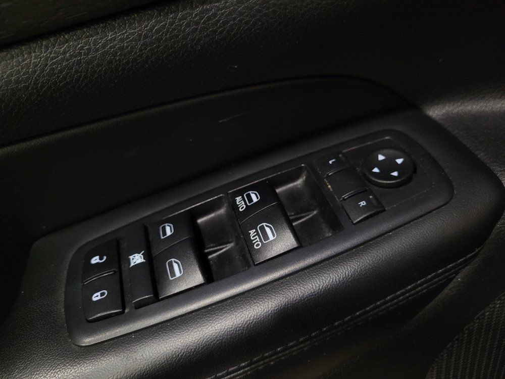 Used 2017 Jeep Grand Cherokee Laredo w/ Quick Order Package 23E AWD/4WD image 27