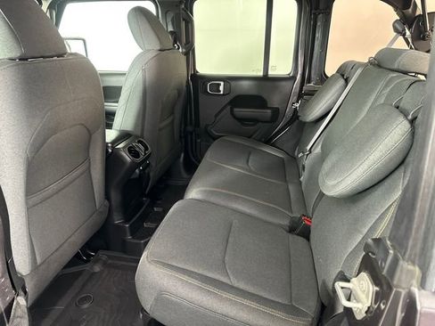 Used 2024 Jeep Wrangler Unlimited w/ Convenience Group AWD/4WD image 13