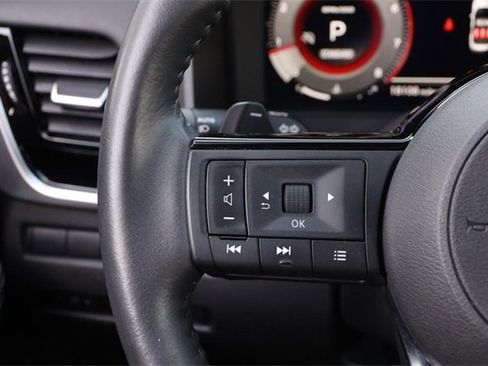 Certified 2024 Nissan Rogue SL w/ SL Premium Package image 13