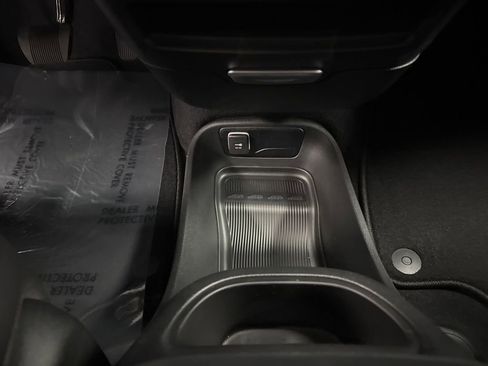 New 2026 Chrysler Pacifica Select image 23