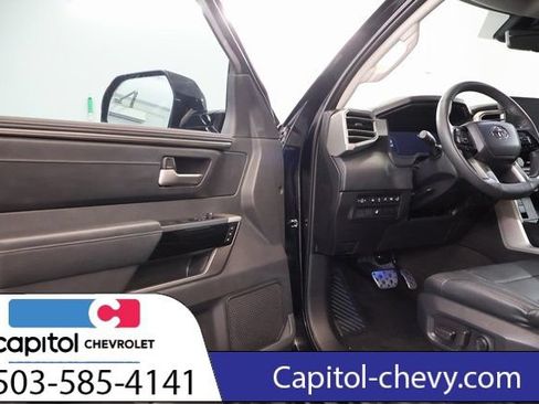 Used 2024 Toyota Tundra Limited w/ TRD Off-Road Package AWD/4WD image 10