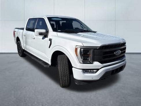 Used 2022 Ford F150 Lariat w/ Equipment Group 502A High image 9