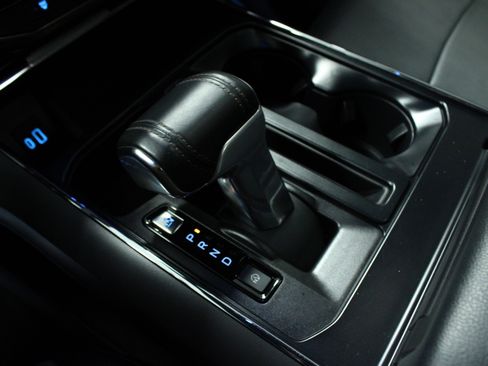 Used 2023 Ford F150 Lightning Lariat w/ Equipment Group 511A High image 24