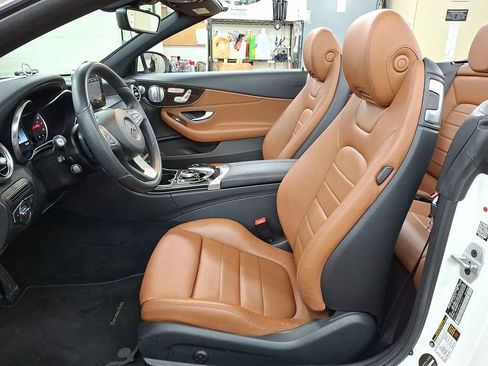 Used 2018 Mercedes-Benz C 300 4MATIC Cabriolet image 11