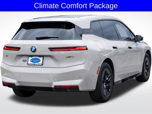 Used 2026 BMW iX xDrive45 w/ Premium Package AWD/4WD image 8