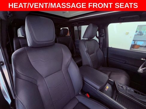 Used 2024 Lexus GX 550 w/ Accessory Package (2T) AWD/4WD image 20