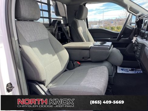 Used 2023 Ford F350 XLT w/ Snow Plow Prep Package image 17