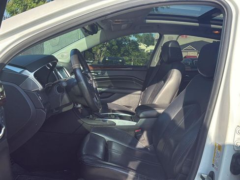 Used 2016 Cadillac SRX Luxury FWD image 9