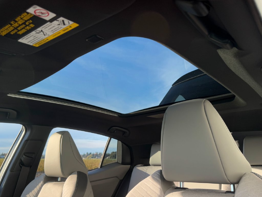 Certified 2026 Toyota C-HR AWD/4WD image 10
