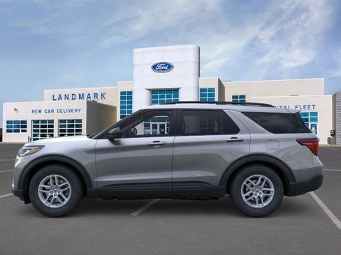 New 2026 Ford Explorer Active image 26