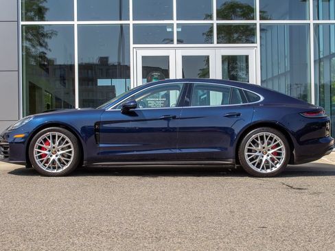 Used 2022 Porsche Panamera 4S AWD/4WD image 7