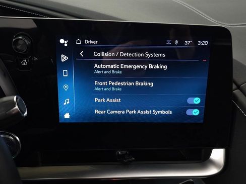 Used 2024 Chevrolet Corvette Stingray Coupe w/ Z51 Performance Package image 25