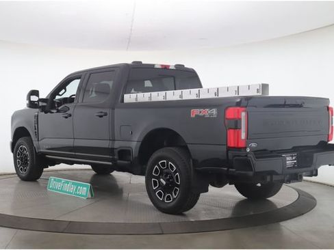 Used 2026 Ford F250 Platinum AWD/4WD image 8